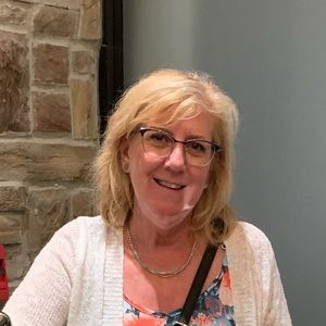 Meet your Posher, Lisa